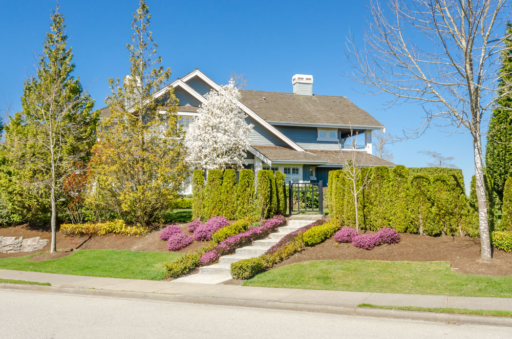 Omaha Landscape Design Help for a Smooth Outside Update